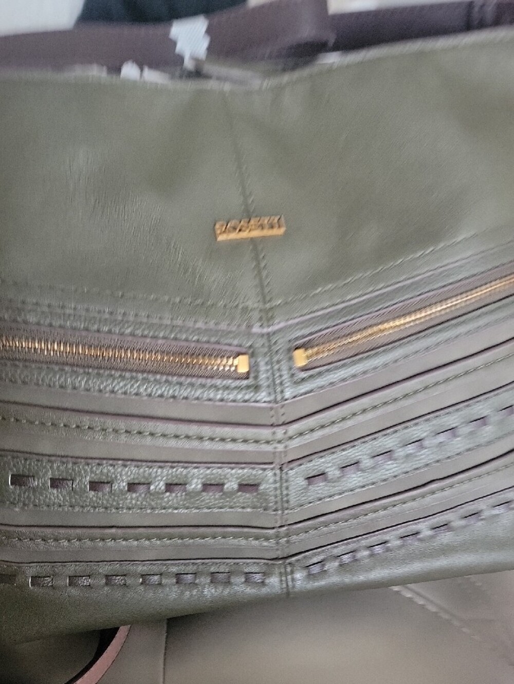NWT Rosetti Olive Green Shoulder Bag with Laser-Cut Detail - Picture 2 of 11